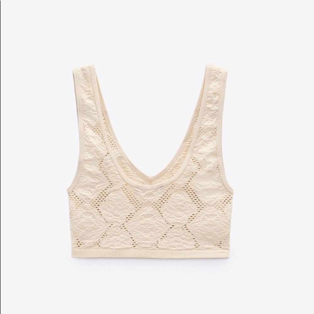 SEAMLESS CROP TOP - Picture 3 of 4